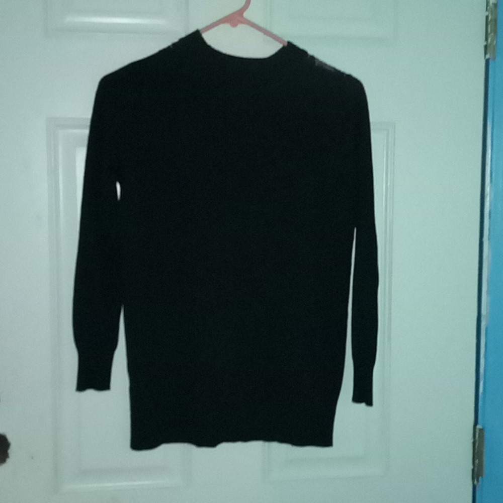 Sweater - Picture 2 of 2